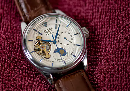 Buy Watches Online in Brossard, QC